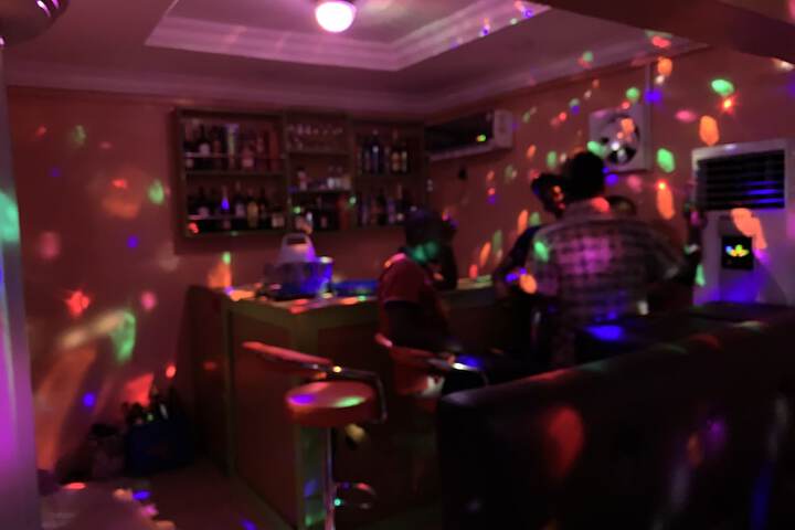 ARIFLAD HOTEL & SUITES