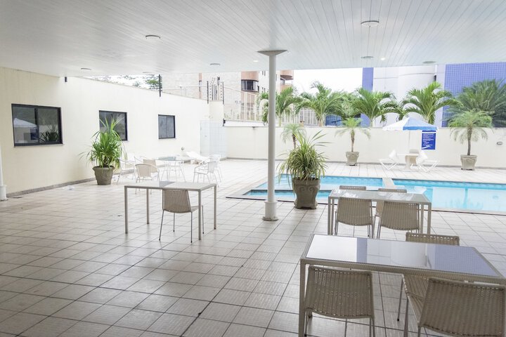 Pool 47 of 86