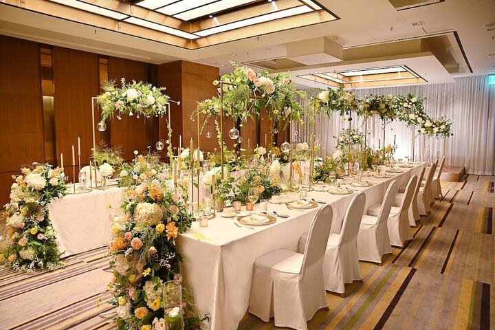 Ballroom/Hall 44 of 60