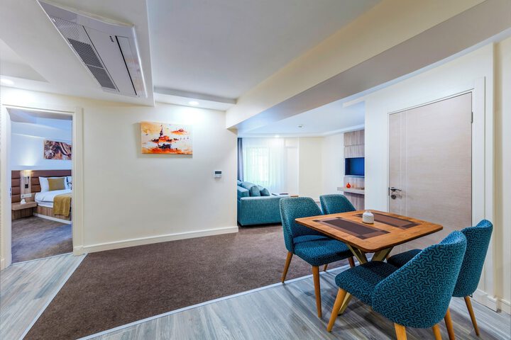 Room 87 of 170