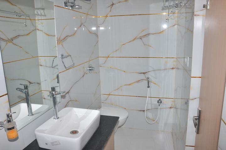 Room 20 of 26