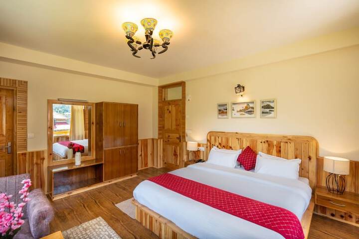 Room 21 of 21