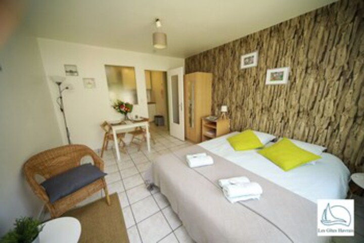 Room 32 of 32
