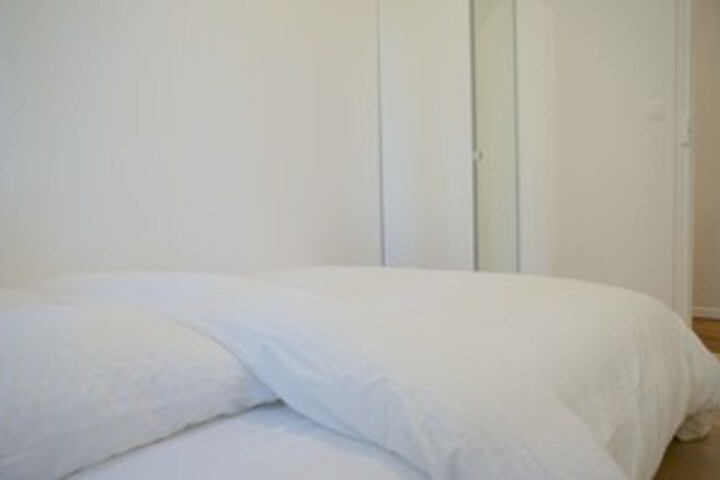 Room 14 of 15