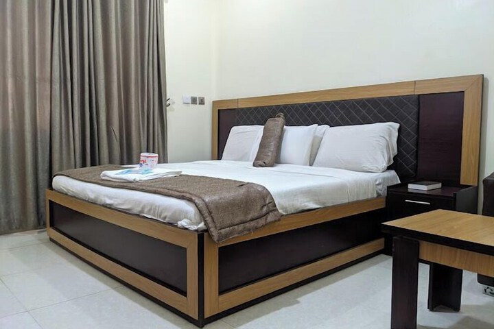Room 14 of 59