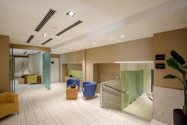 Guest Lobby