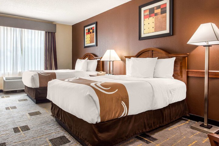 Double Accessible King Size Bed (11 of 20)