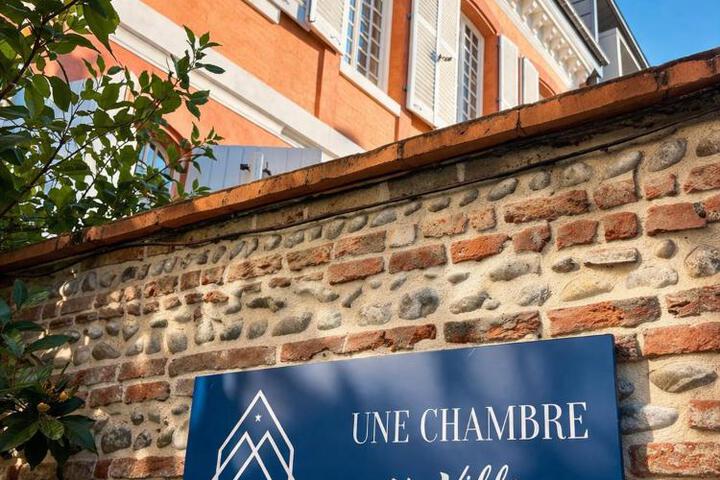 Hôtel Une Chambre en Ville