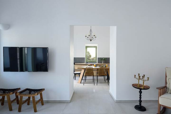 Room 15 of 67
