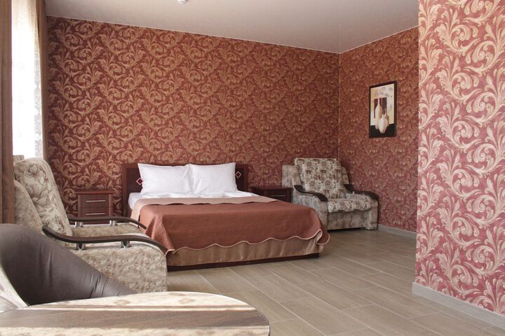 Room 42 of 60
