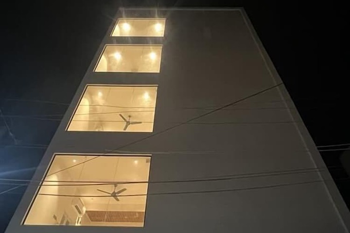 Hotel 8 of 8