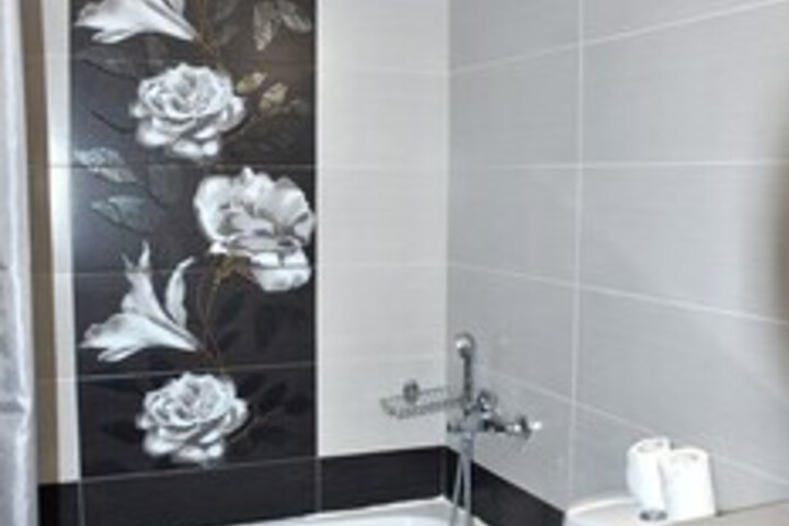 Room 4 of 64