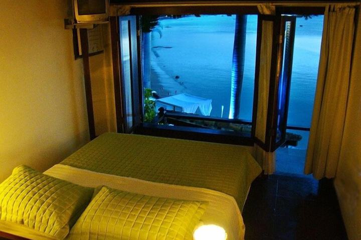 Room 3 of 29
