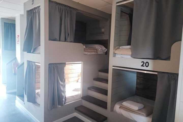 Room 5 of 14