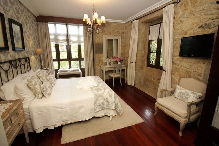 Hero Image 1 of 41