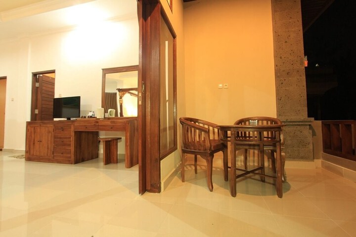 Terrace/Patio 104 of 213
