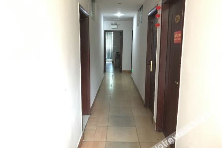 Hotel 5 of 18
