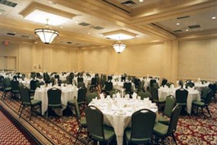 Ballroom/Hall 2 of 29