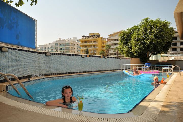 Hotel 27 of 29