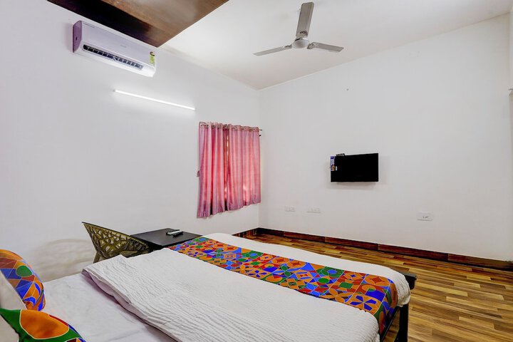 Room 21 of 27