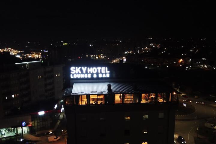 Hotel 63 of 65