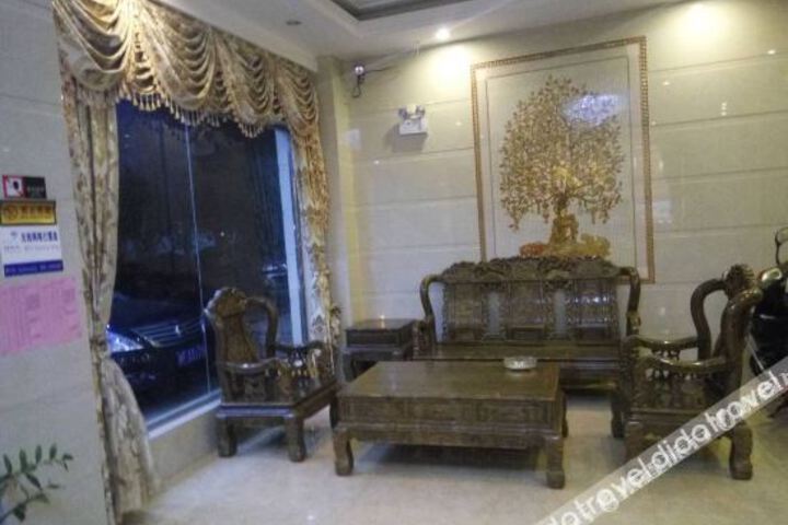 Hotel Interior 16 of 25