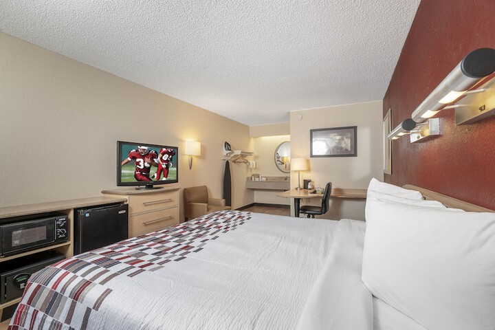 Room 3 of 25
