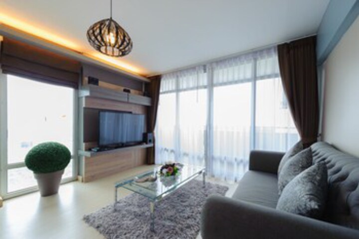 Room 9 of 19