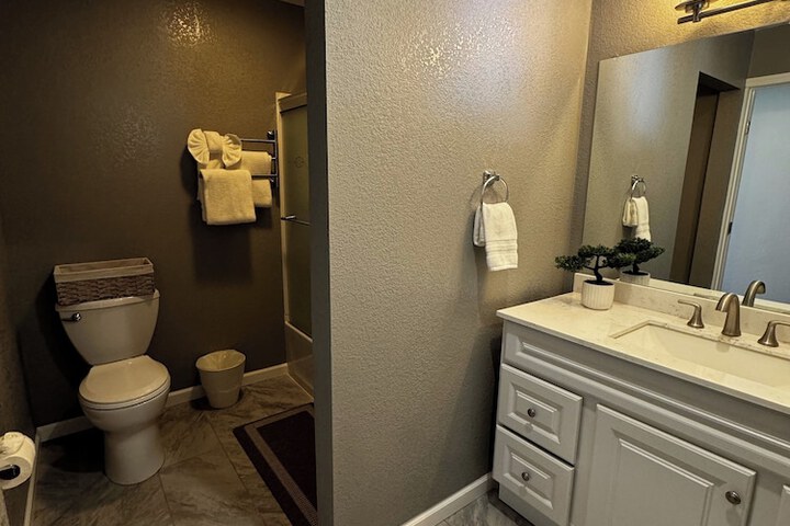 Room 20 of 31