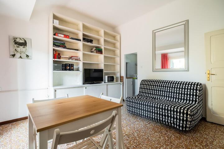 Room 3 of 19