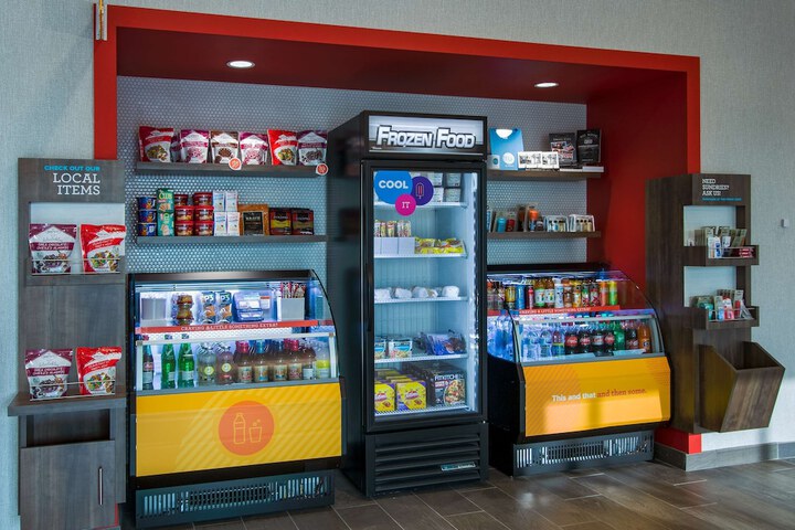 Snack bar