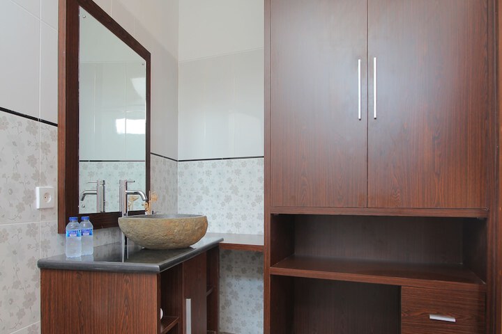 Room 19 of 39