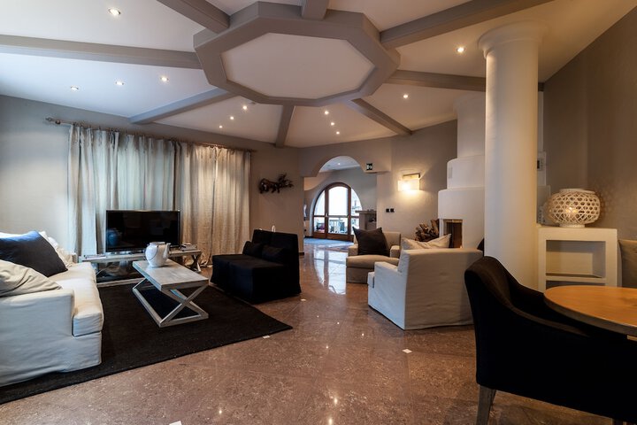 Hotel Interior 3 of 66
