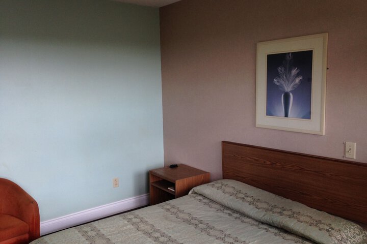 Room 19 of 46