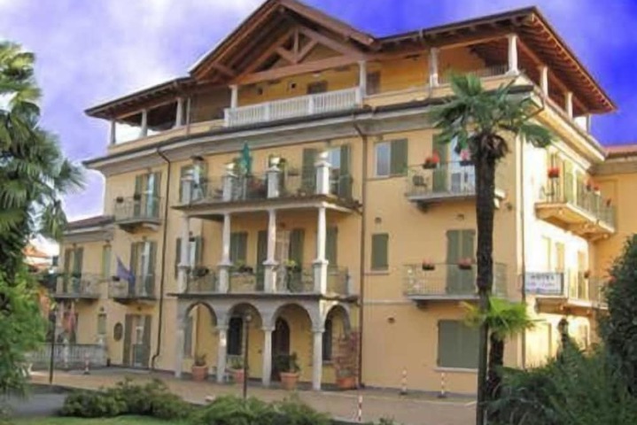 Hotel 33 of 45