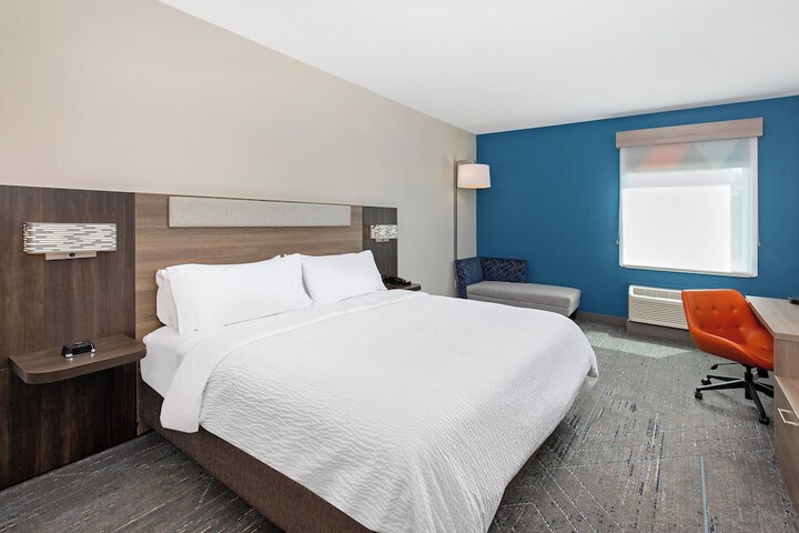 Standard | King Bed (28 of 28)
