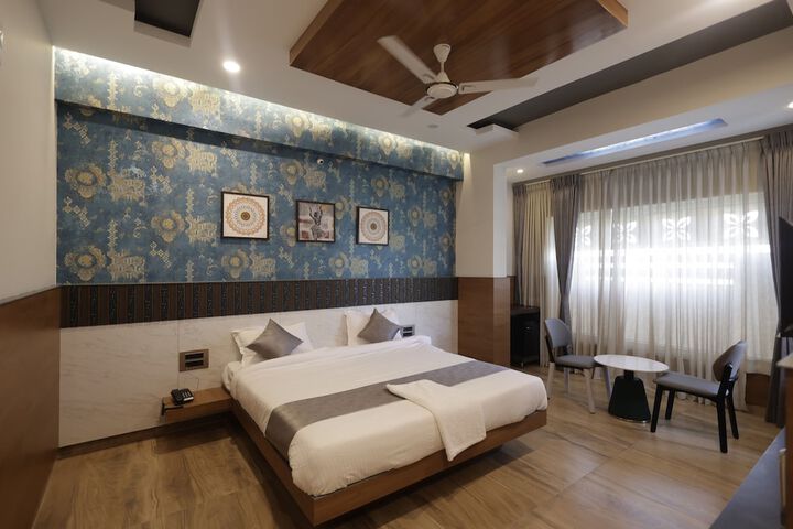Room 7 of 20