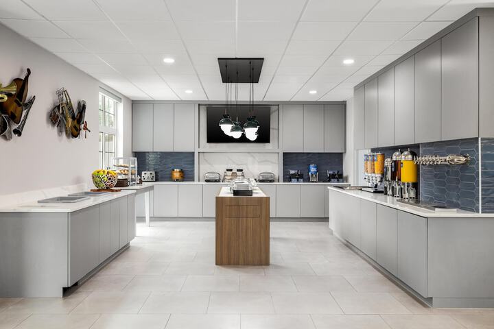 Breakfast area
