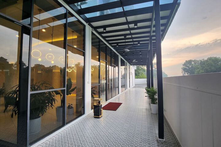 Hotel 54 of 62