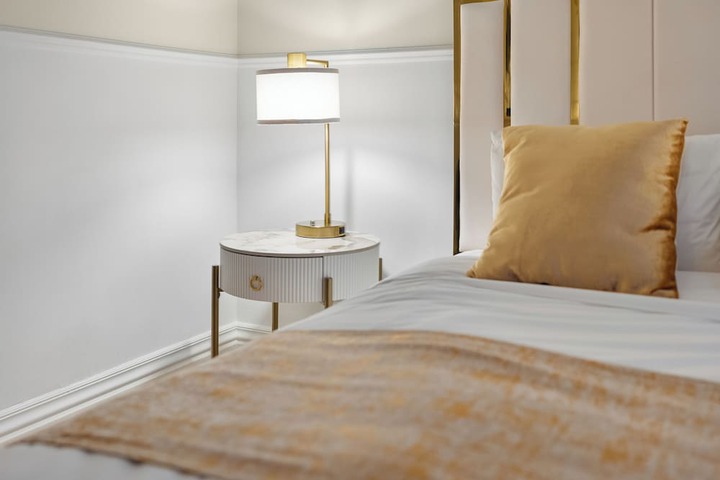 Room 38 of 115