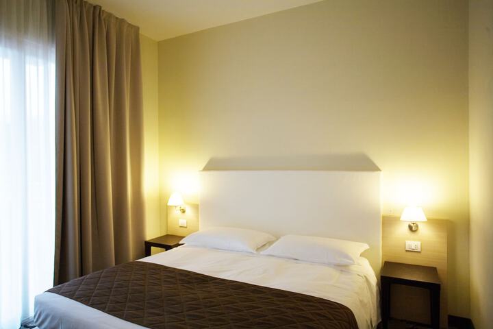 Room 9 of 56