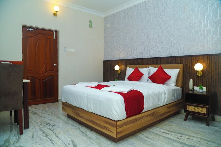 Room 5 of 65