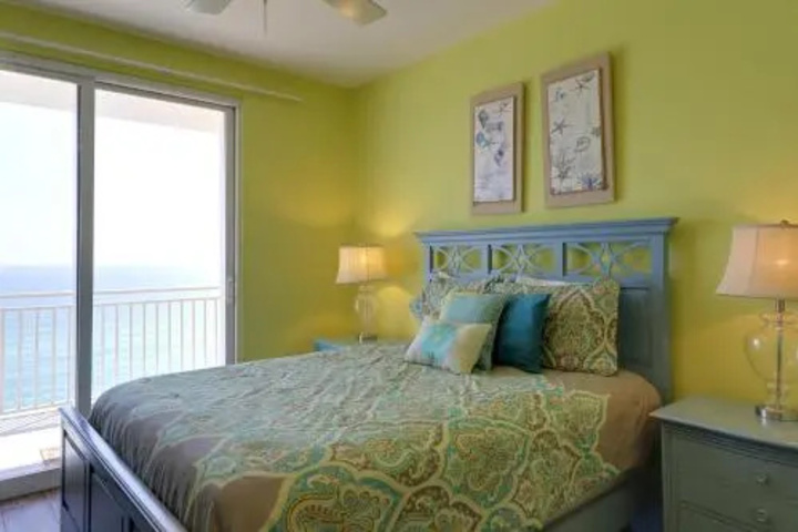 Room 5 of 22