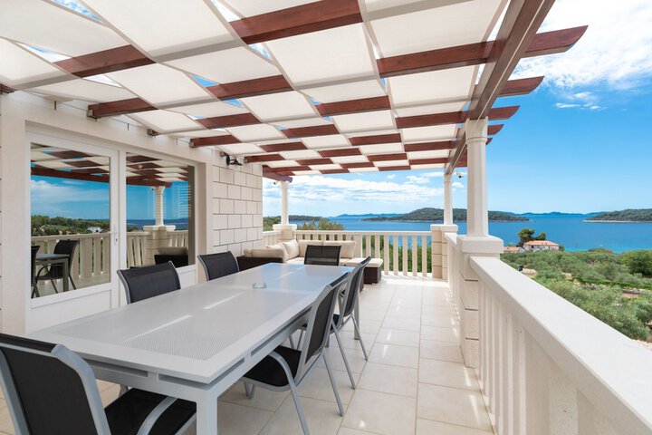Terrace/Patio 22 of 45