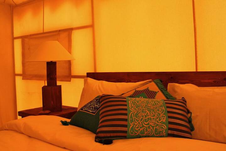 Room 3 of 32