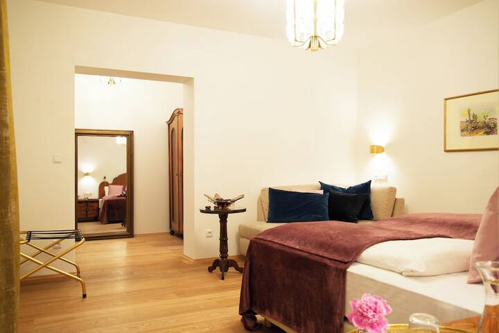 Room 9 of 62