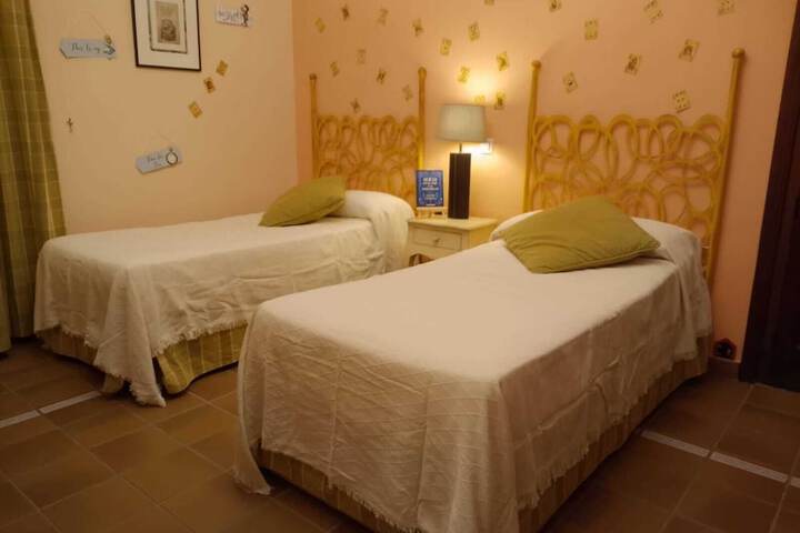 Room 5 of 23