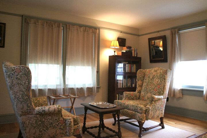 Room 9 of 21