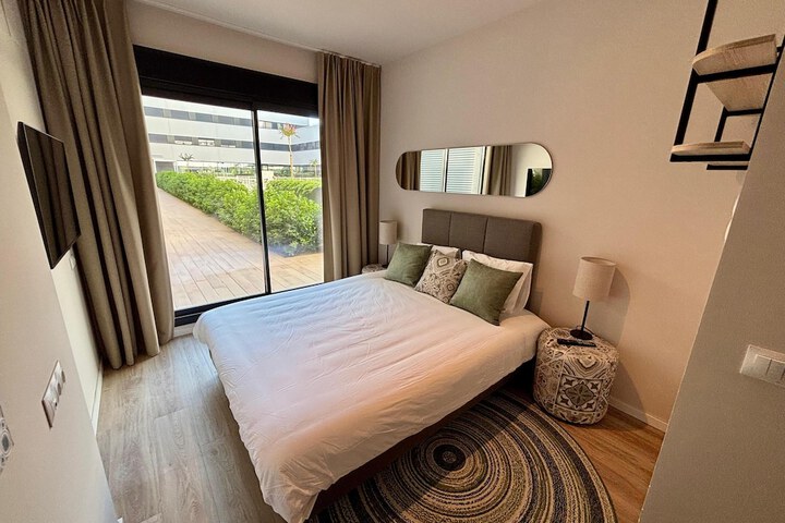 Room 6 of 31