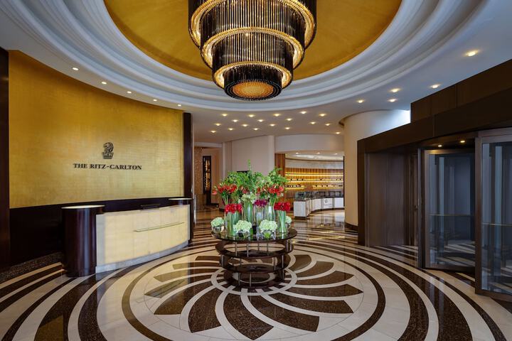 Hotel Lobby